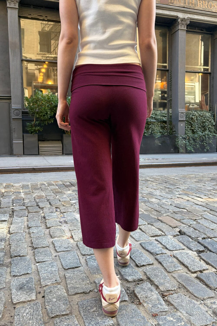 Priscilla Capri Pants | Plum / XS/S