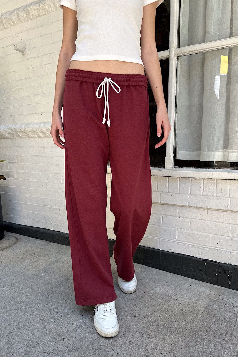 日本未入荷!!【Brandy Melville】Anastasia Tie Sweatpants Anastasia Tie Sweatpants – Brandy Melville