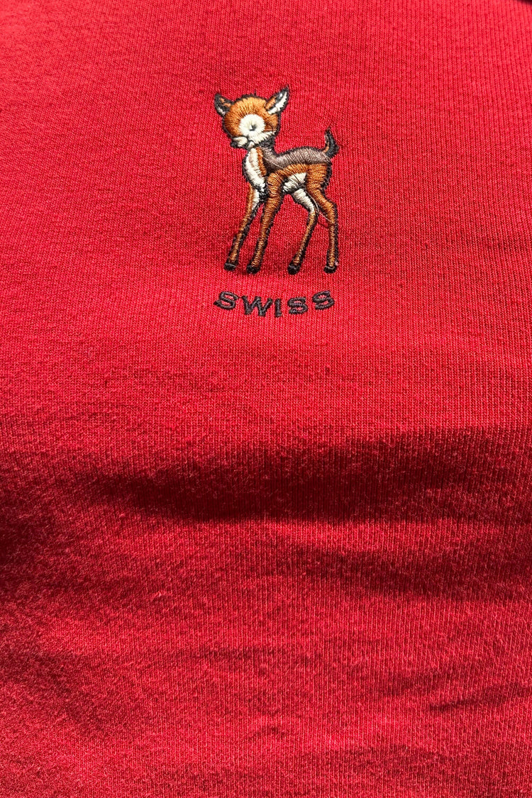 Ashlyn Swiss Deer Top | Red / Cropped Fit