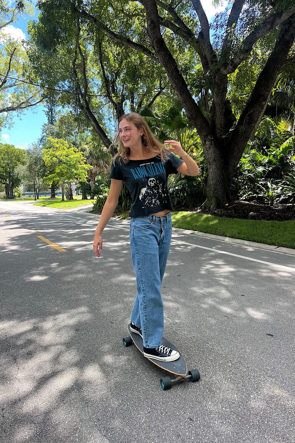 Brandy Melville Usa-Robyn Radio Silence Top