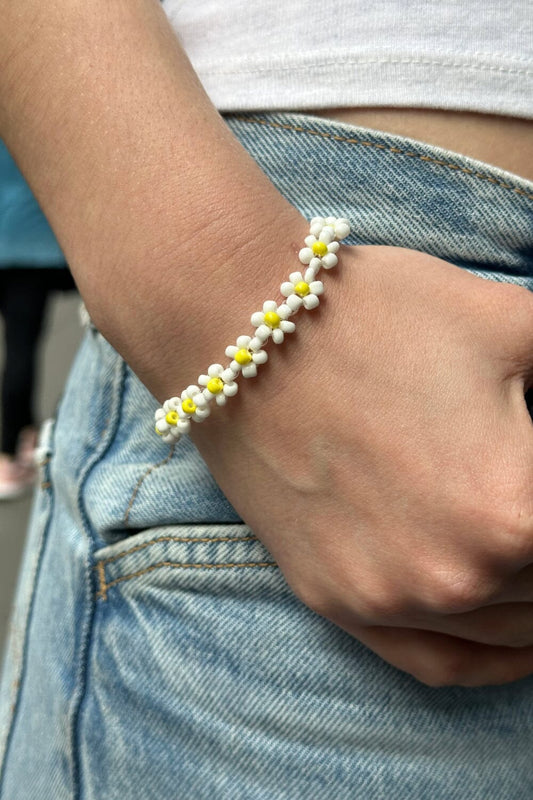 Daisies Bracelet | White