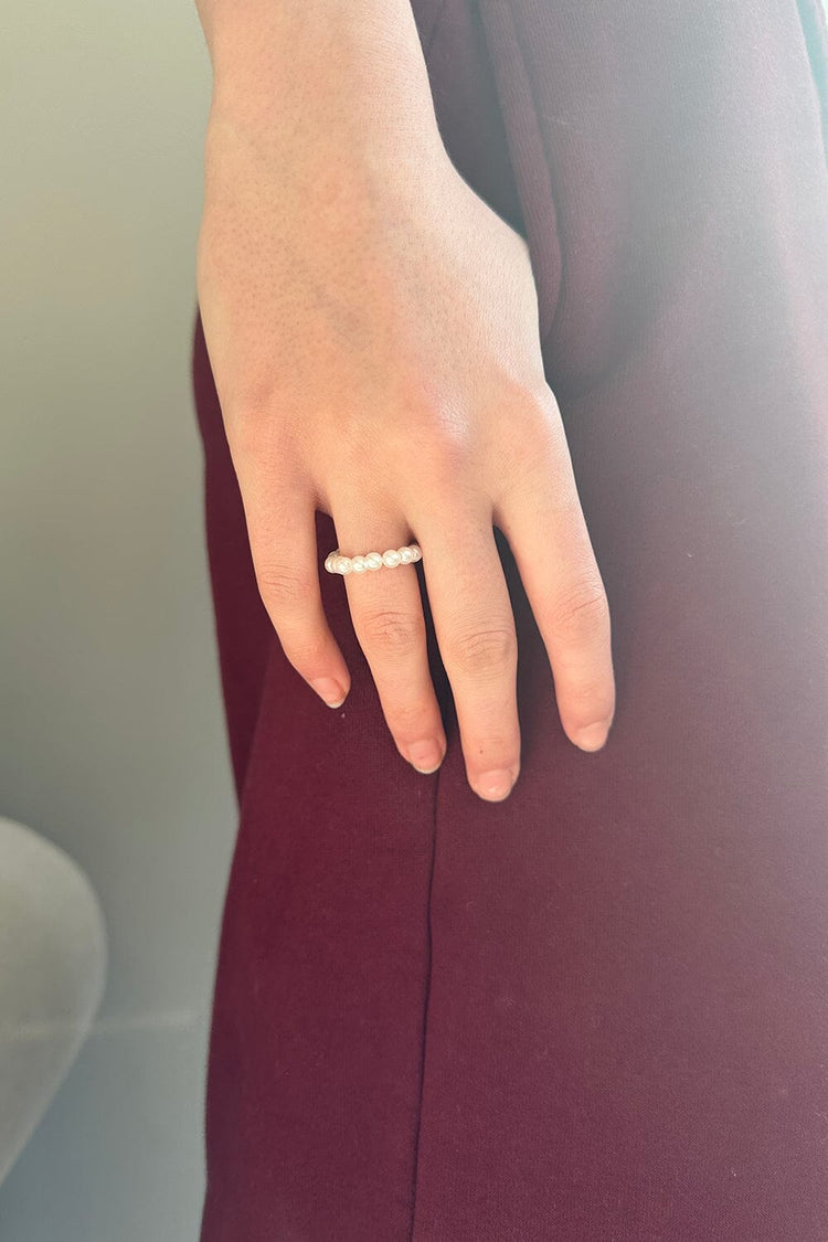 Pearl Ring | White