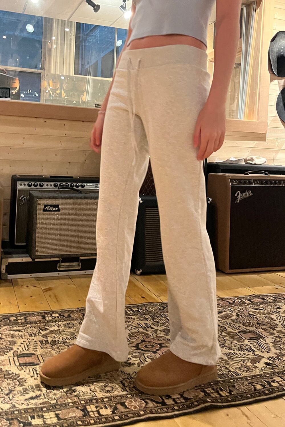 Brandy Melville yoga pants  Pants, Yoga pants, Clothes design