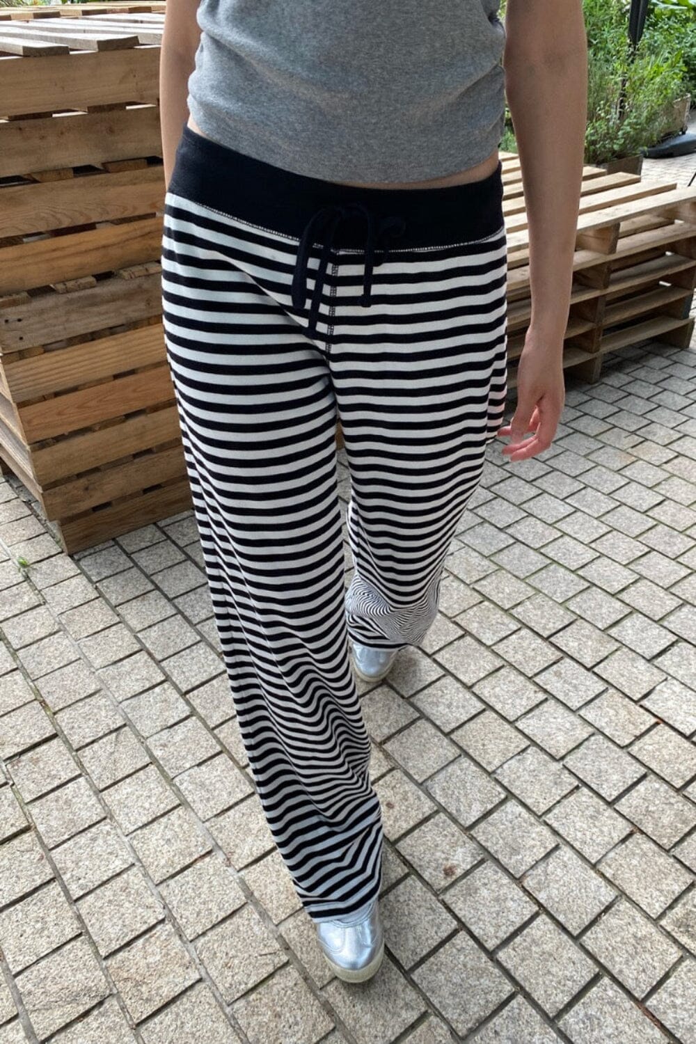 Hilary Striped Pants | Black with White Stripes / XS/S