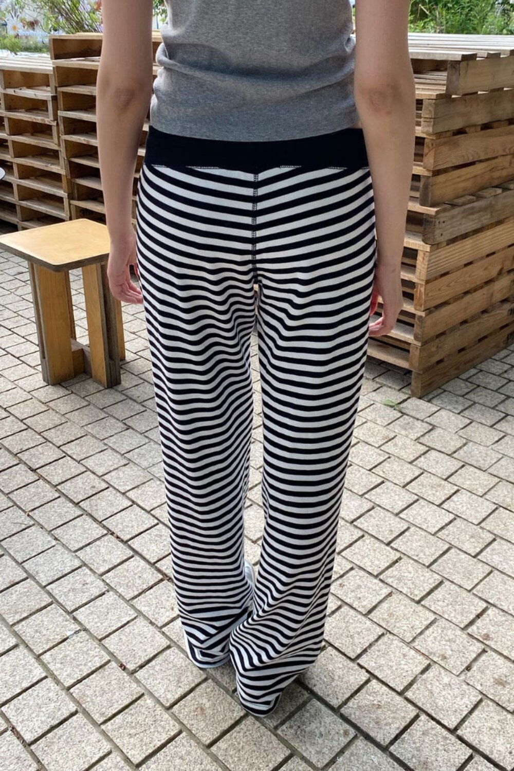 Hilary Striped Pants | Black with White Stripes / XS/S