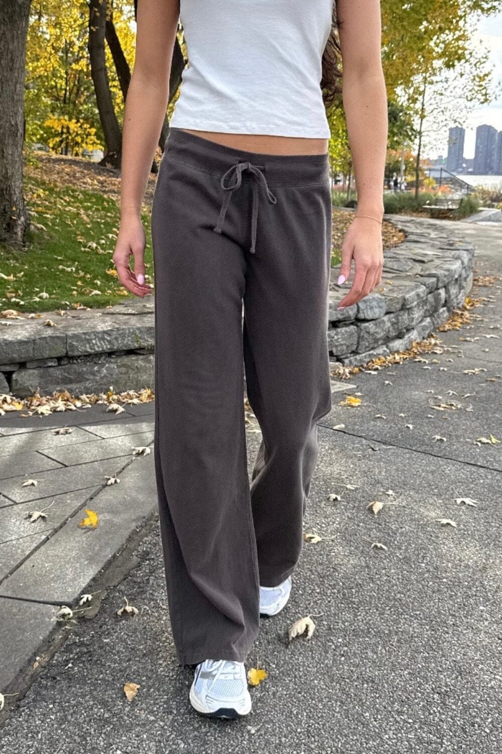 Hilary Yoga Pants – Brandy Melville