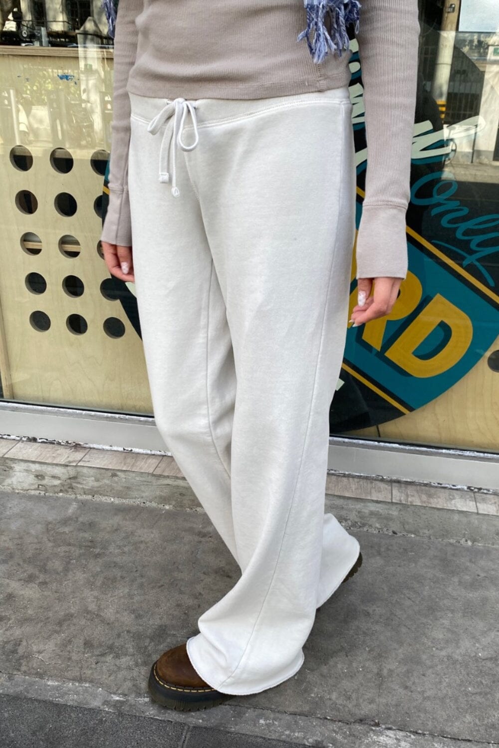 Hilary Yoga Pants | Light Silver Grey / XS/S