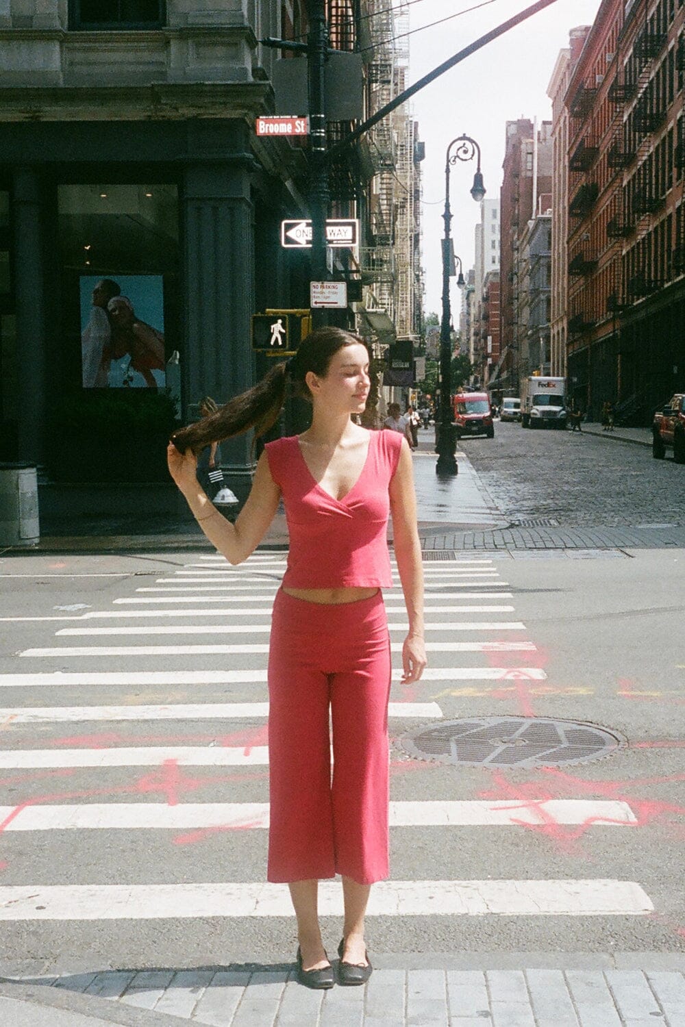 Brandy Melville Priscilla capri pants in cotton