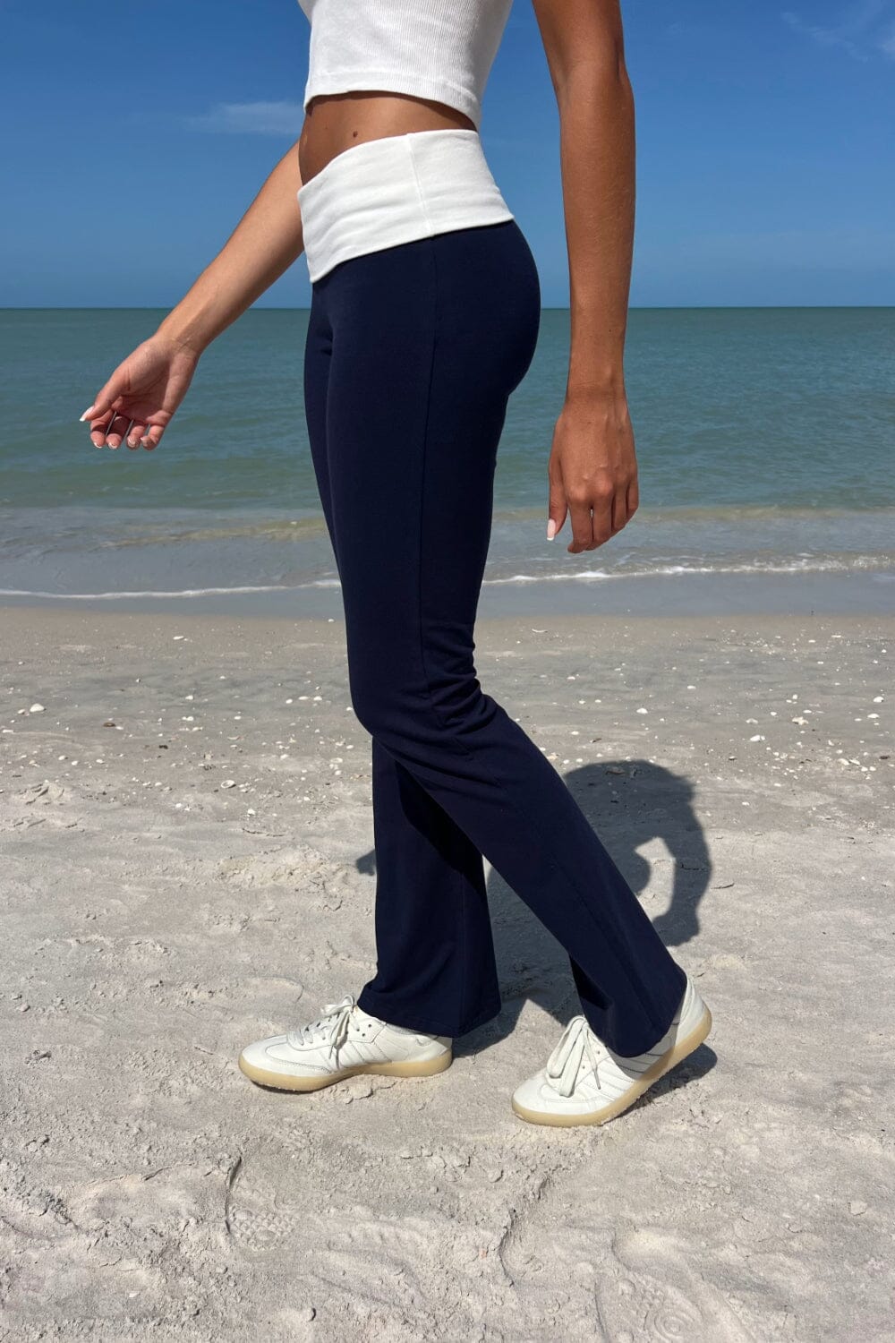 Pantalon Brandy Melville Priscilla Verdes Oscuro Para Brandy