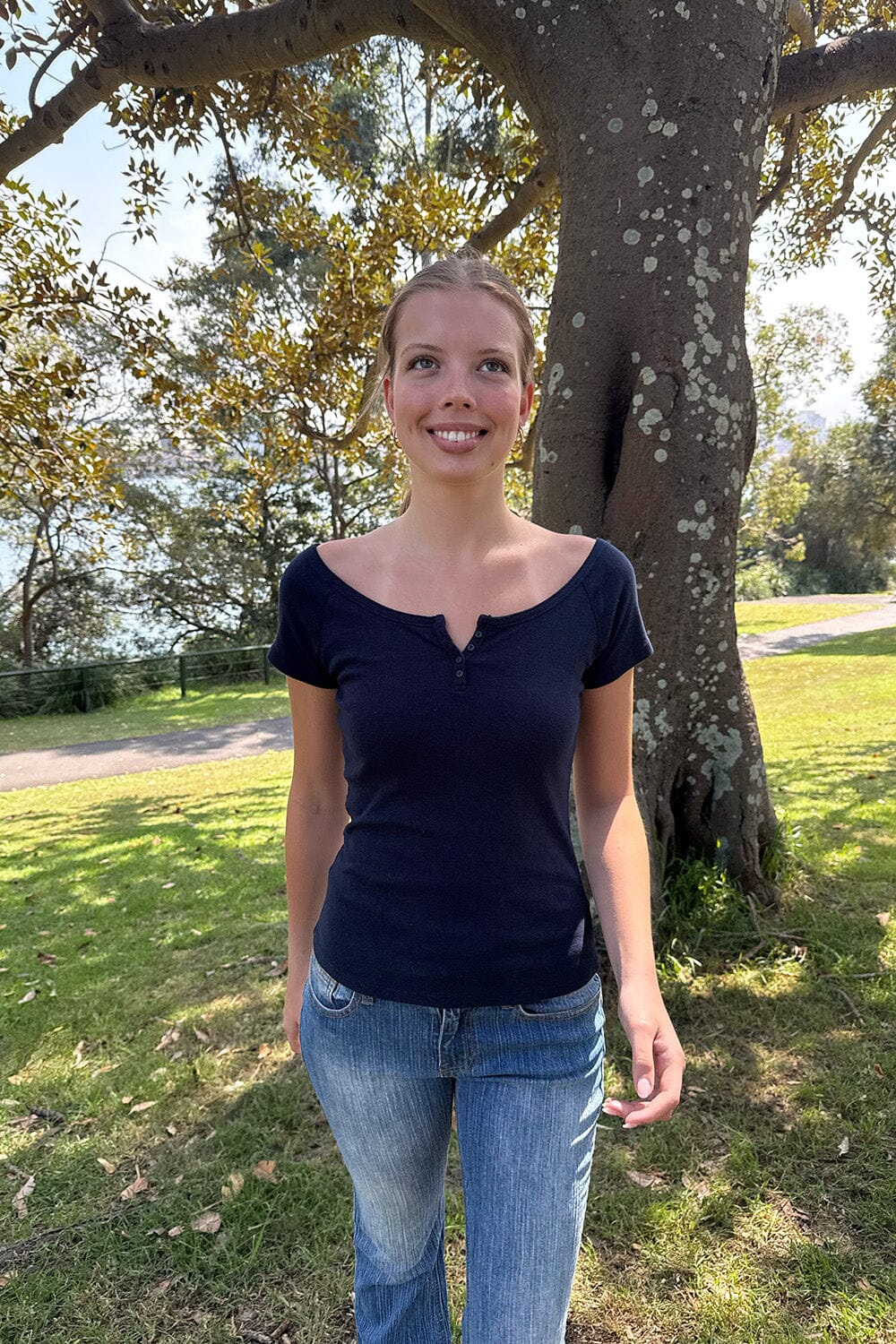 Brandy Melville Usa-Zelly Top