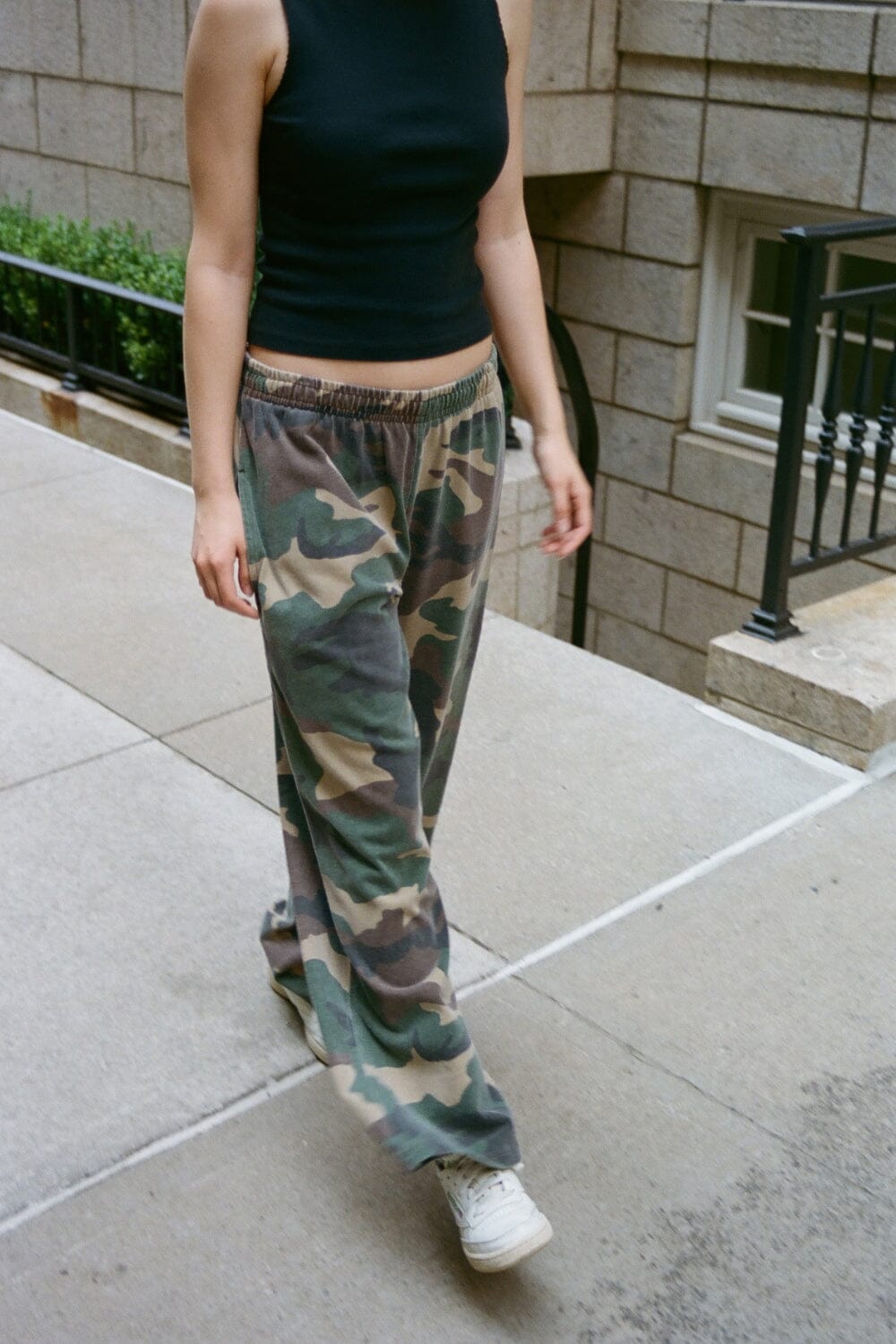 Anastasia Tie Sweatpants - Camouflage / S/M