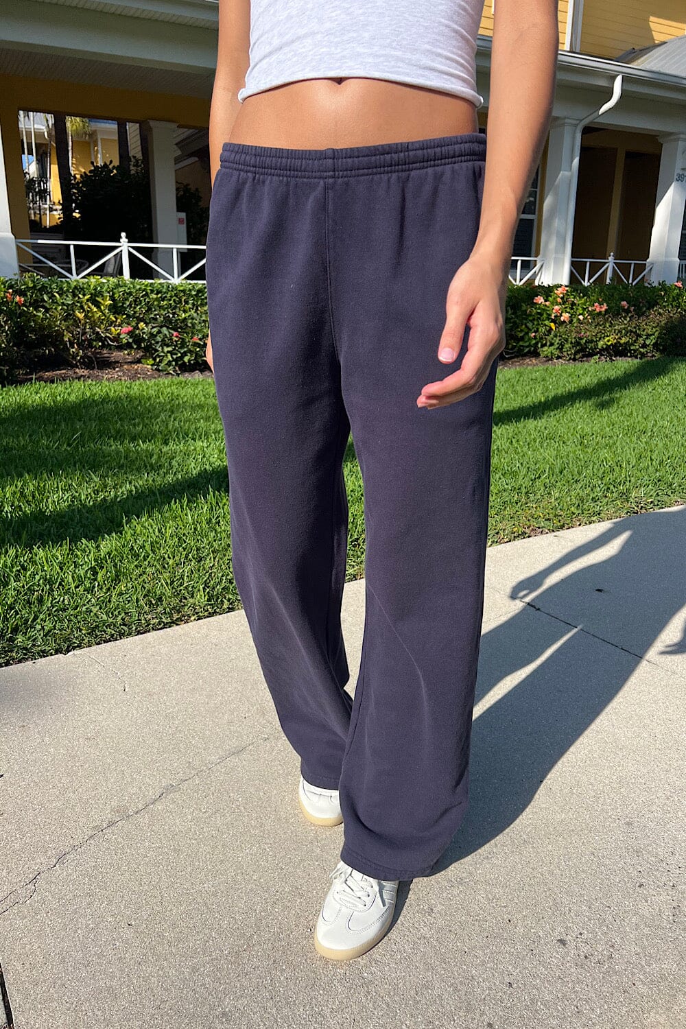 Brandy Melville Anastasia Tie Sweatpants Pacific City