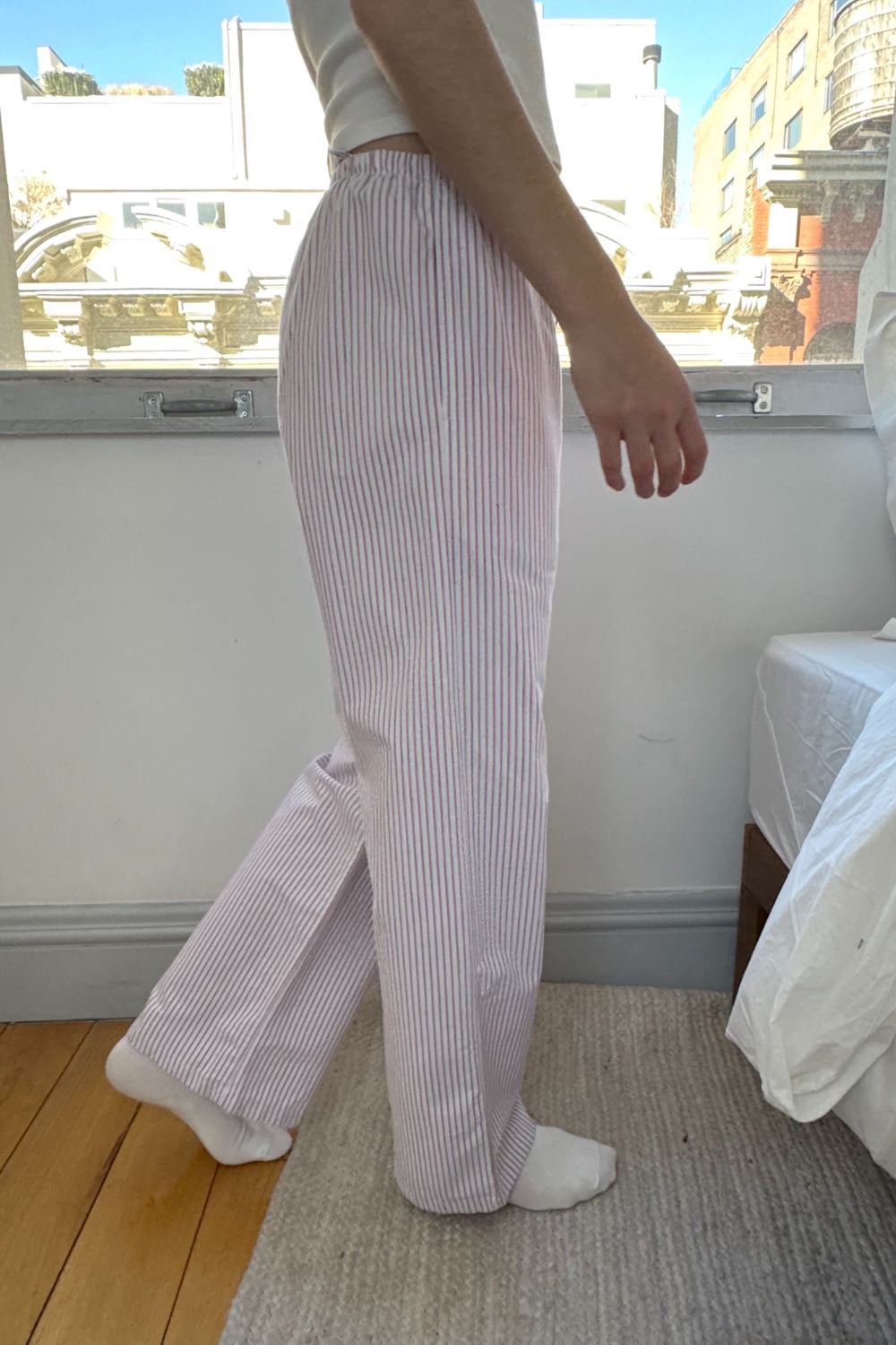 White And Pink Stripes / S