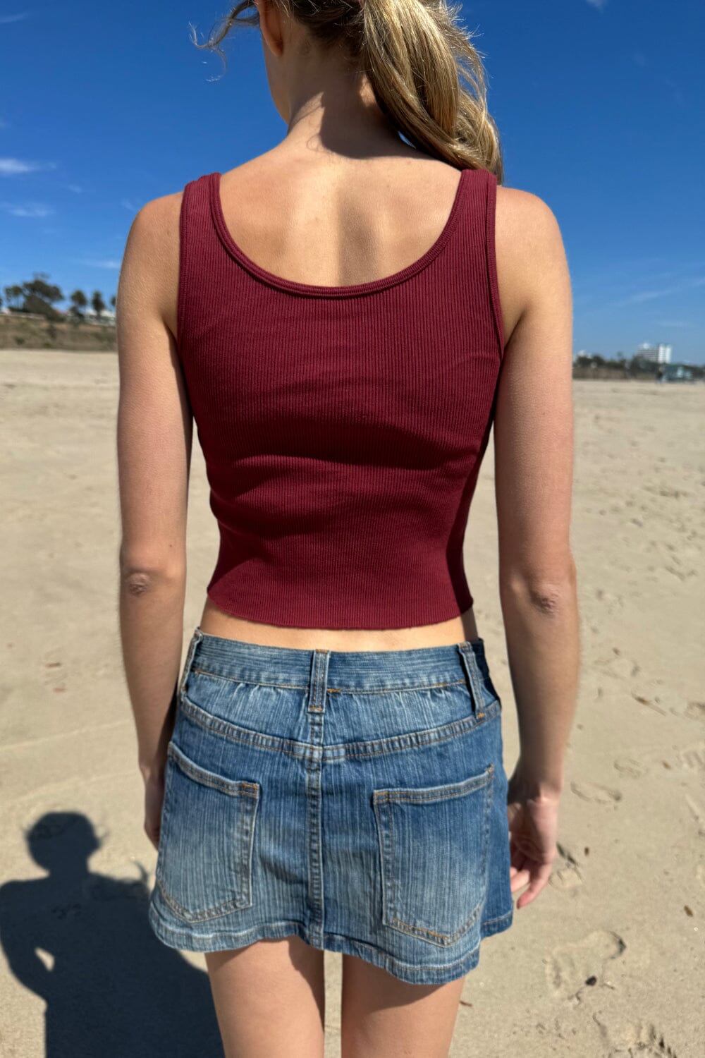 Maroon / Cropped Fit