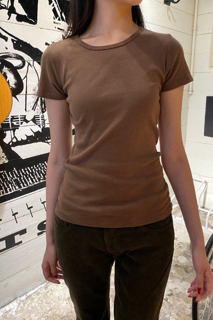 Hailie Top | Brown / Regular Fit