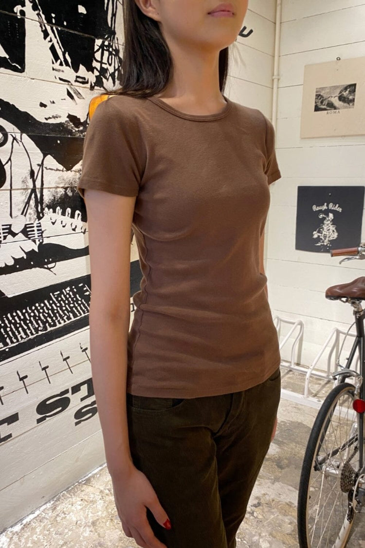 Hailie Top | Brown / Regular Fit