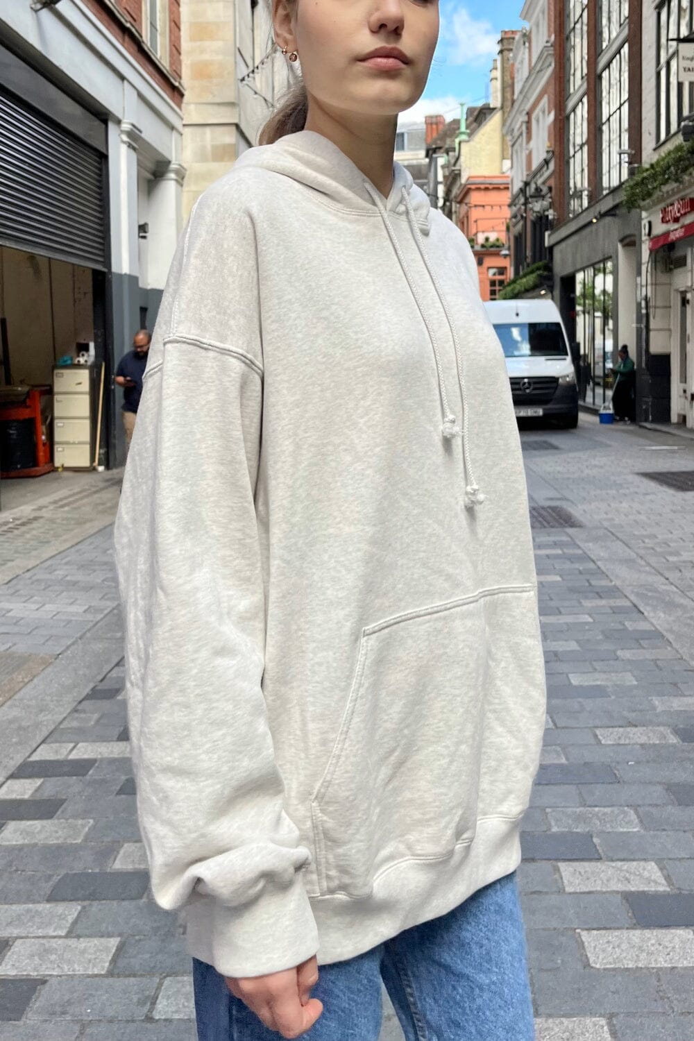 Silver Grey / Oversized Fit