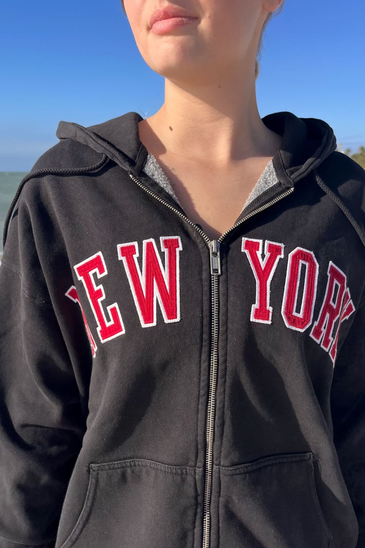 Christy New York Hoodie | Black / Oversized Fit