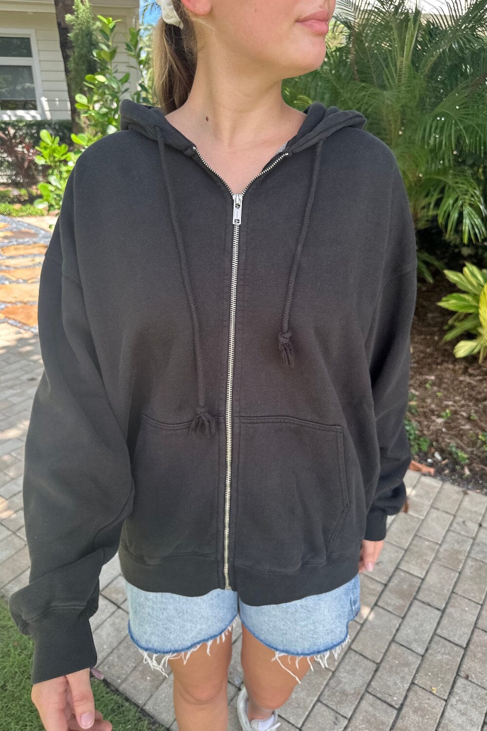 Christy Hoodie | Black / Oversized Fit