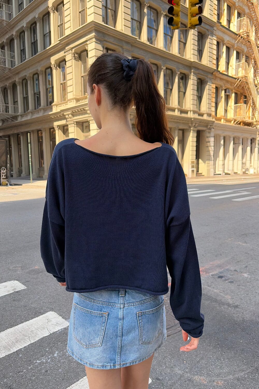 Cameron Cropped Sweater | Classic Navy / Cropped Fit