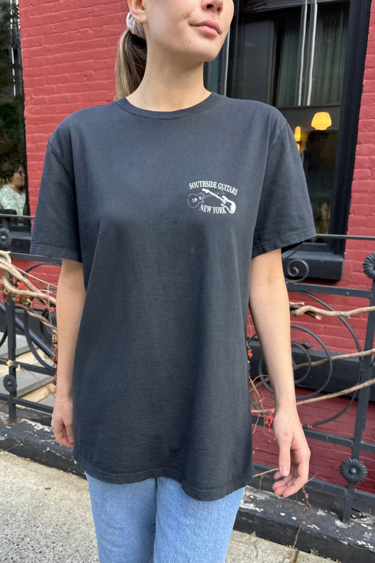 Southside Guitars Top | Black / Oversized Fit