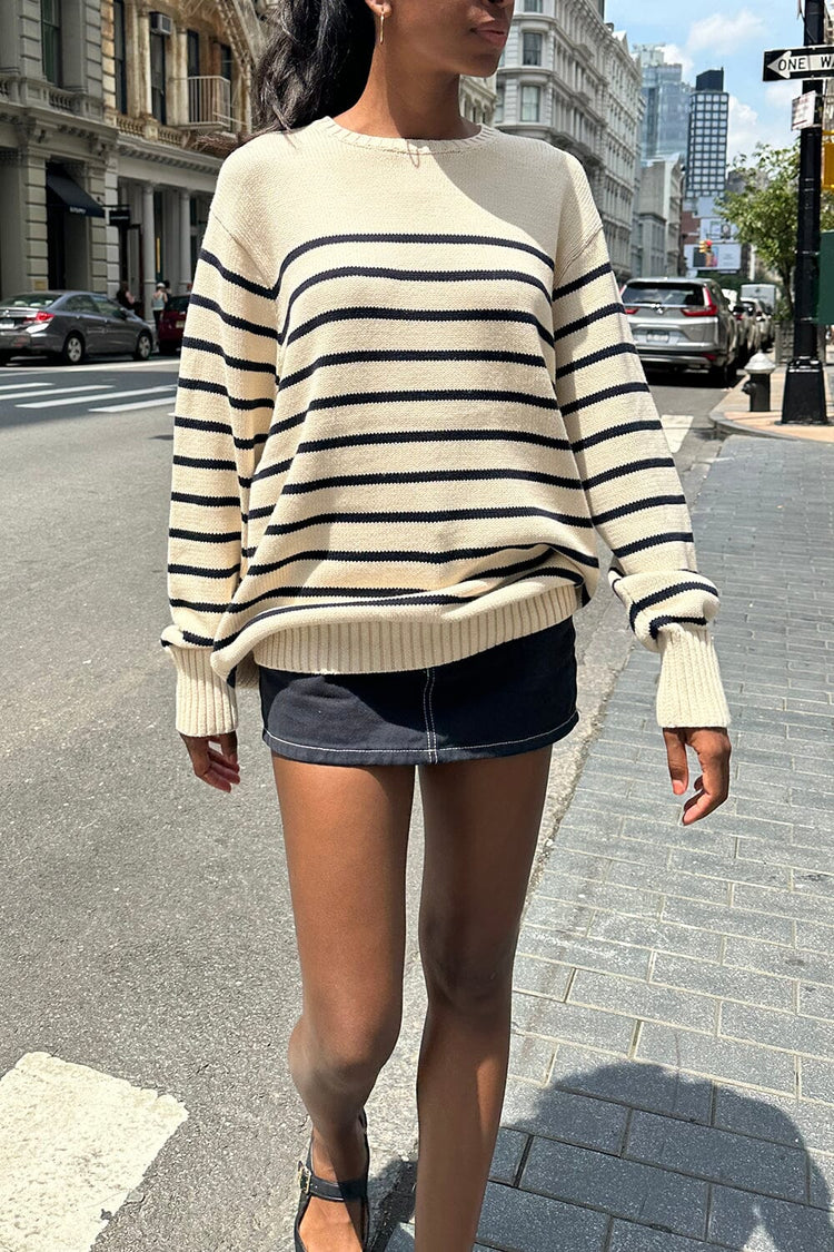 Brandy Melville Brianna Sweater Blue and Navy Striped Pullover One Size