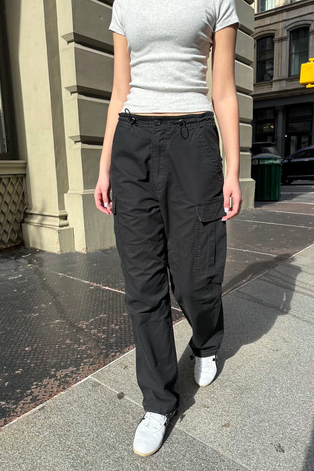 RARE UNRELEASED Brandy Melville Remi Authentic Low Waist Black Cargo Pants,  Women's Fashion, Bottoms, Jeans & Leggings on Carousell