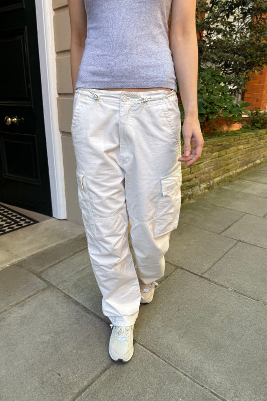 White / S/M