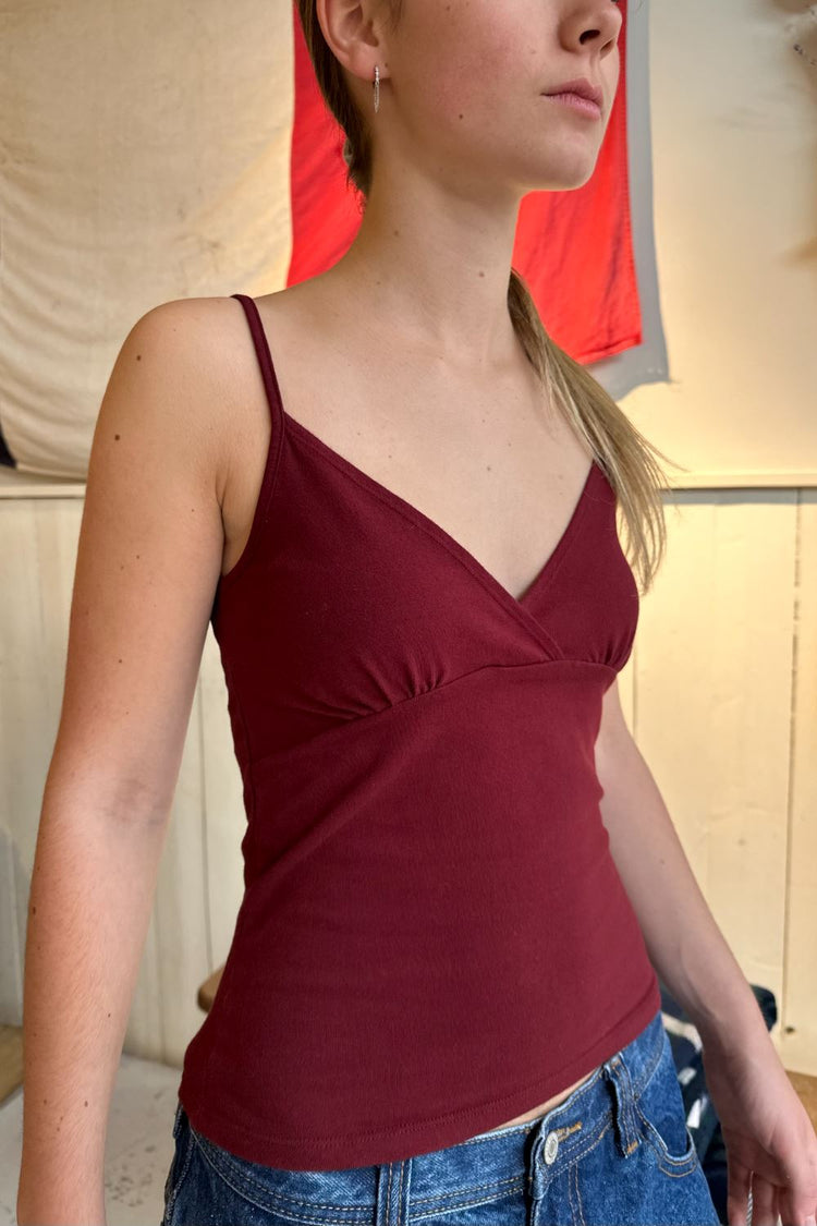 Victoria V-Neck Tank | Burgundy / XS/S