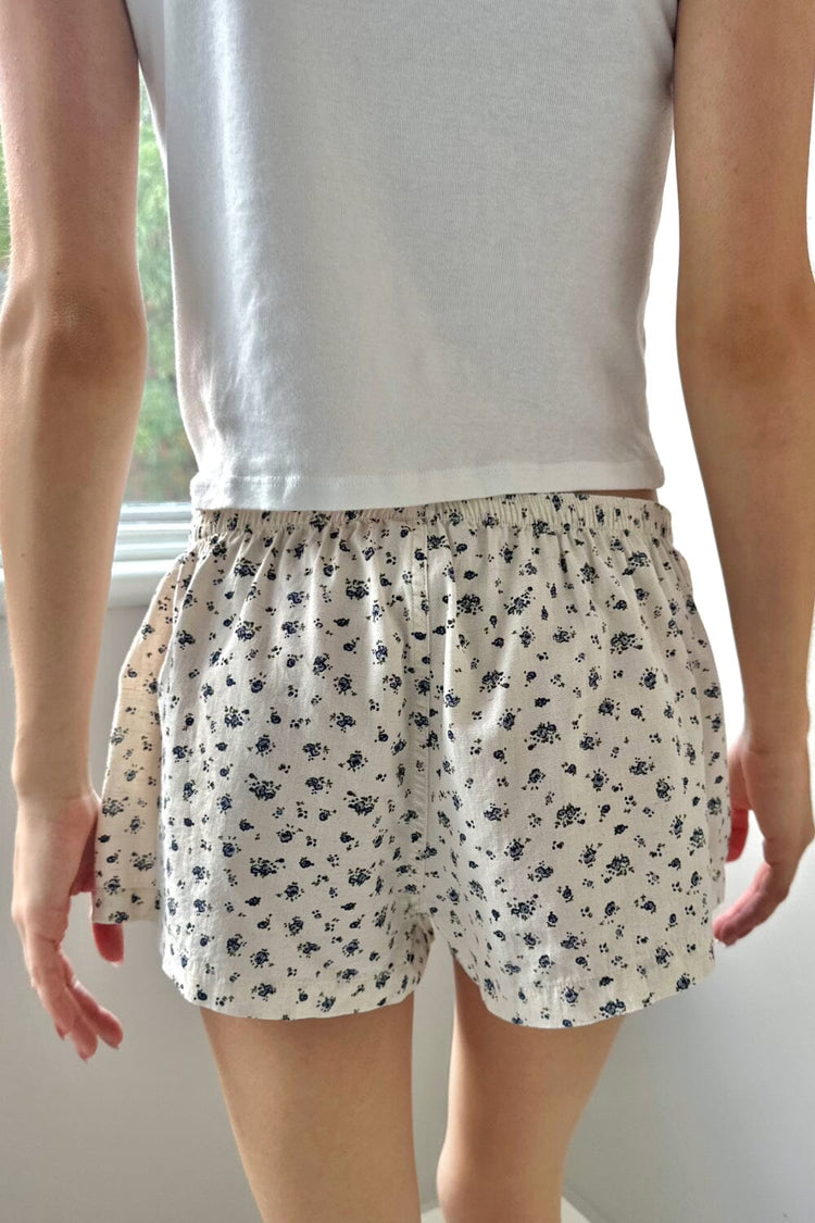 Keira Pajama Shorts | White with Navy Flowers / XS/S