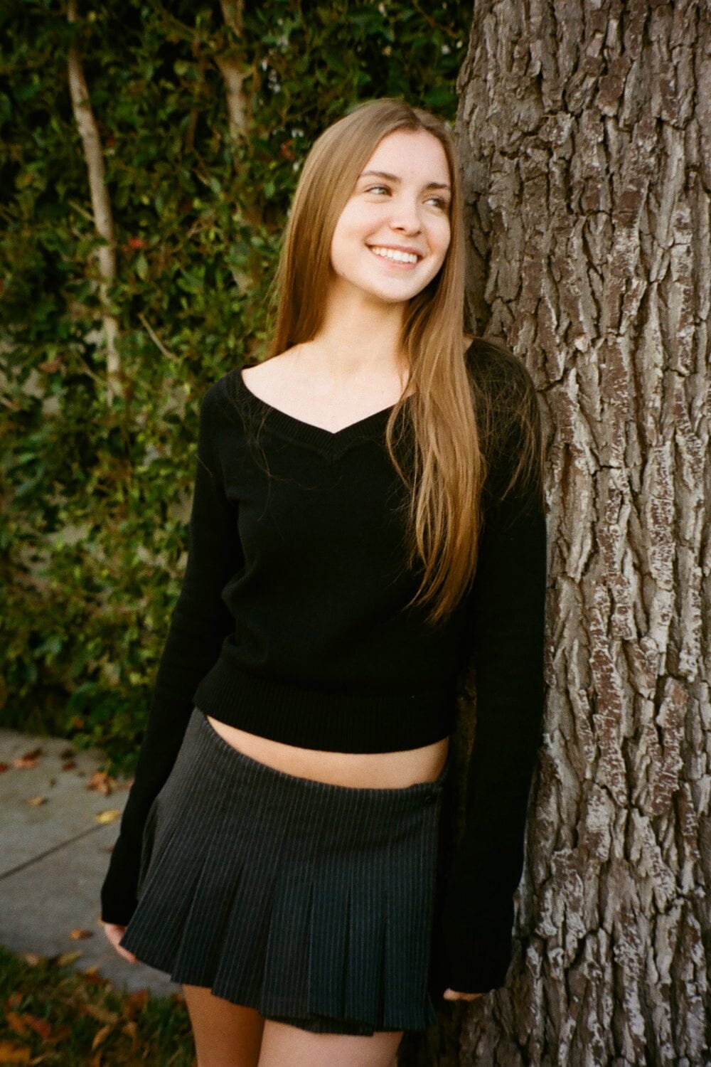 Tania V-Neck Sweaters | Black / XS/S