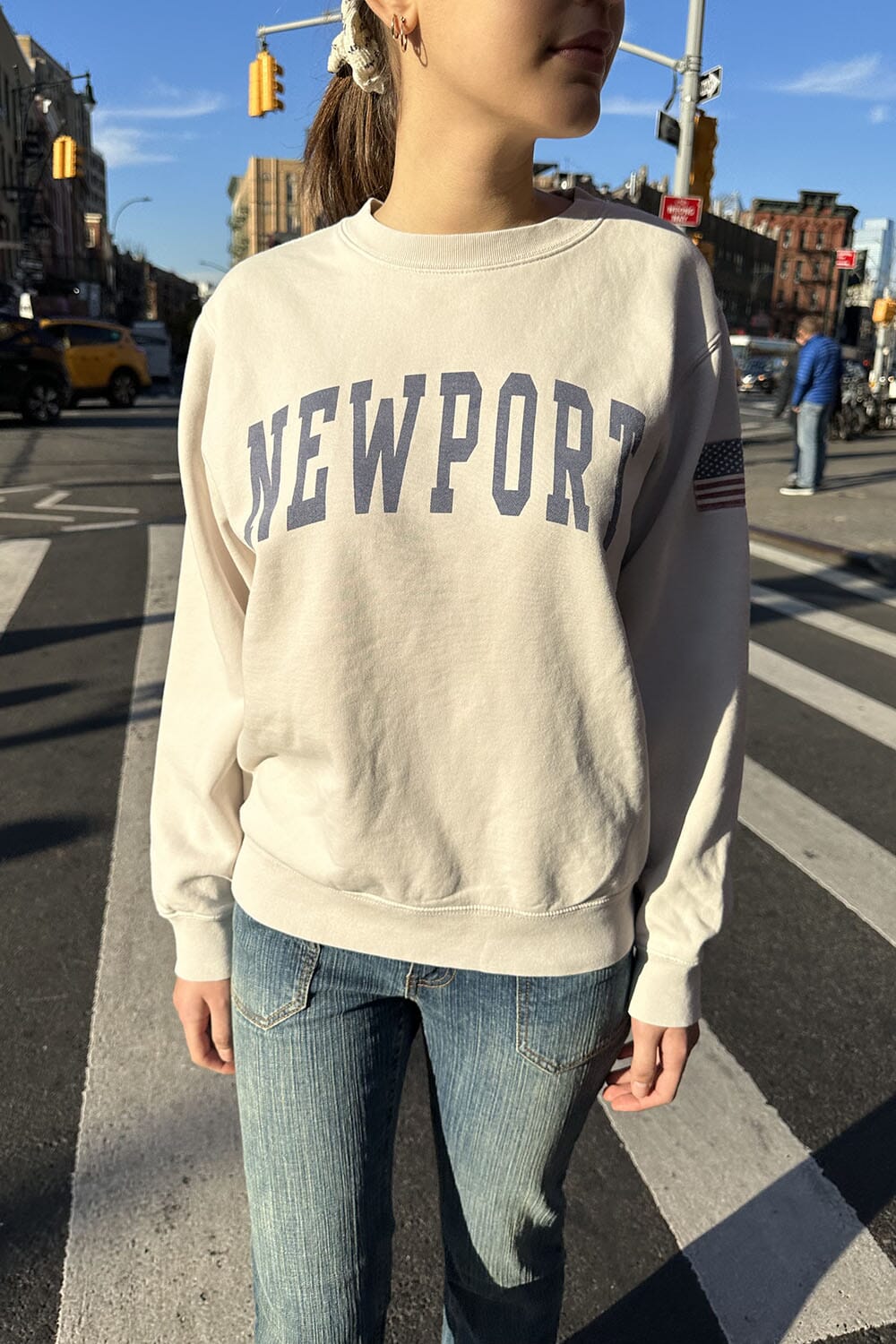 Newport Brandy Erica Melville – Sweatshirt