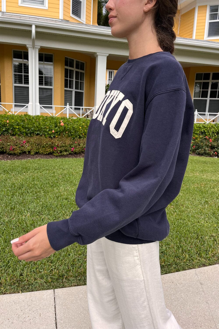 Erica Tokyo Sweatshirt | Classic Navy / Oversized Fit