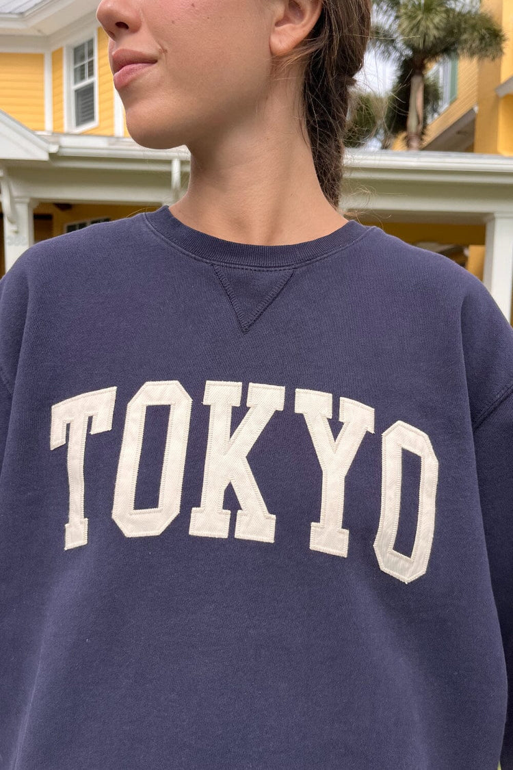 Erica Tokyo Sweatshirt | Classic Navy / Oversized Fit