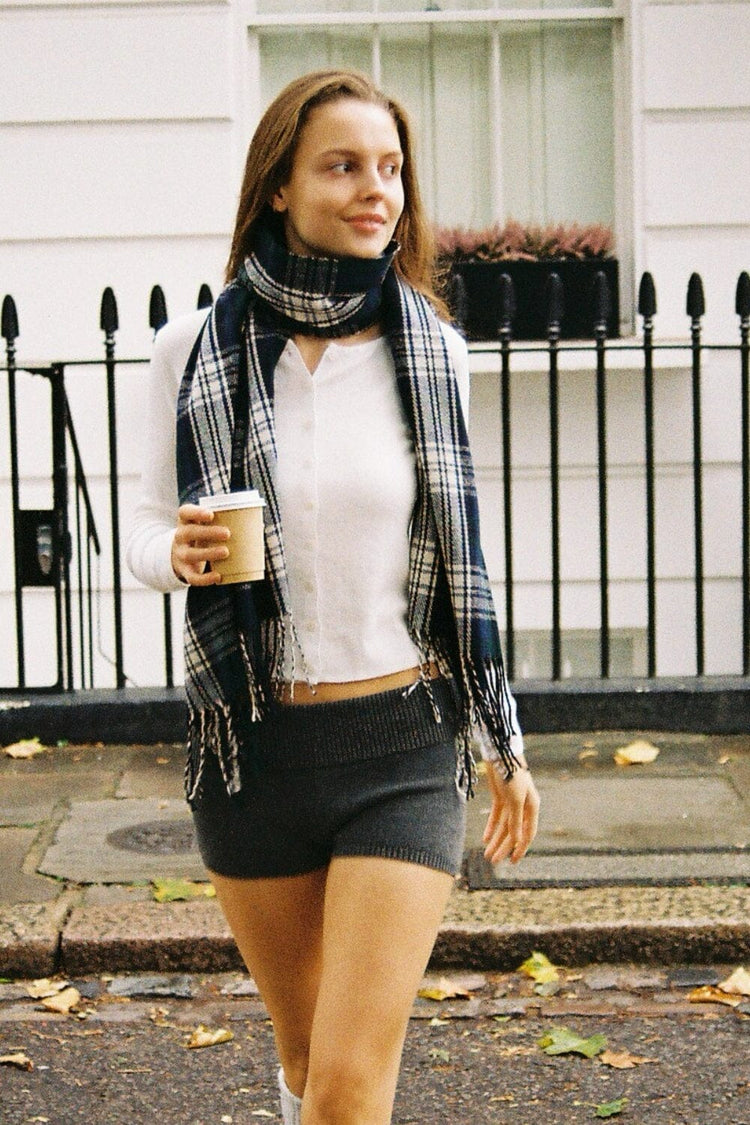 Madelyn Shorts | Charcoal / XS/S