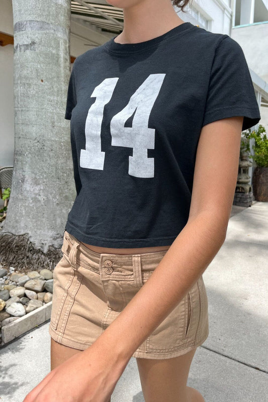 Black / Regular Fit