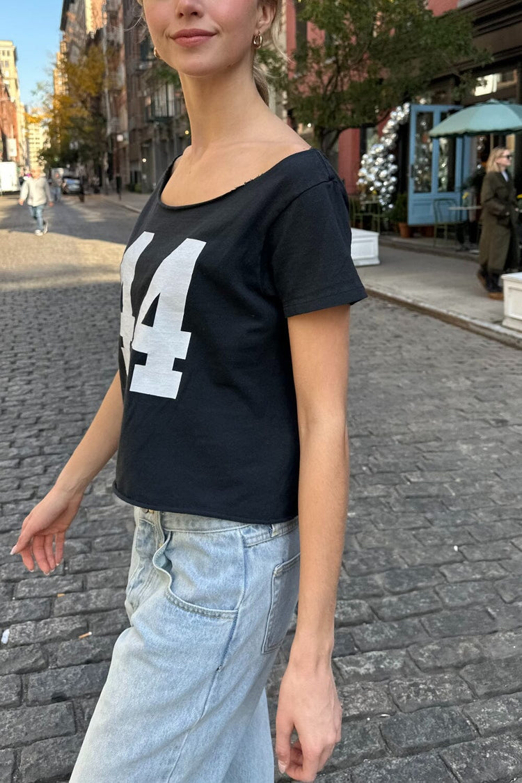 Robyn 44 Top | Black / Regular Fit