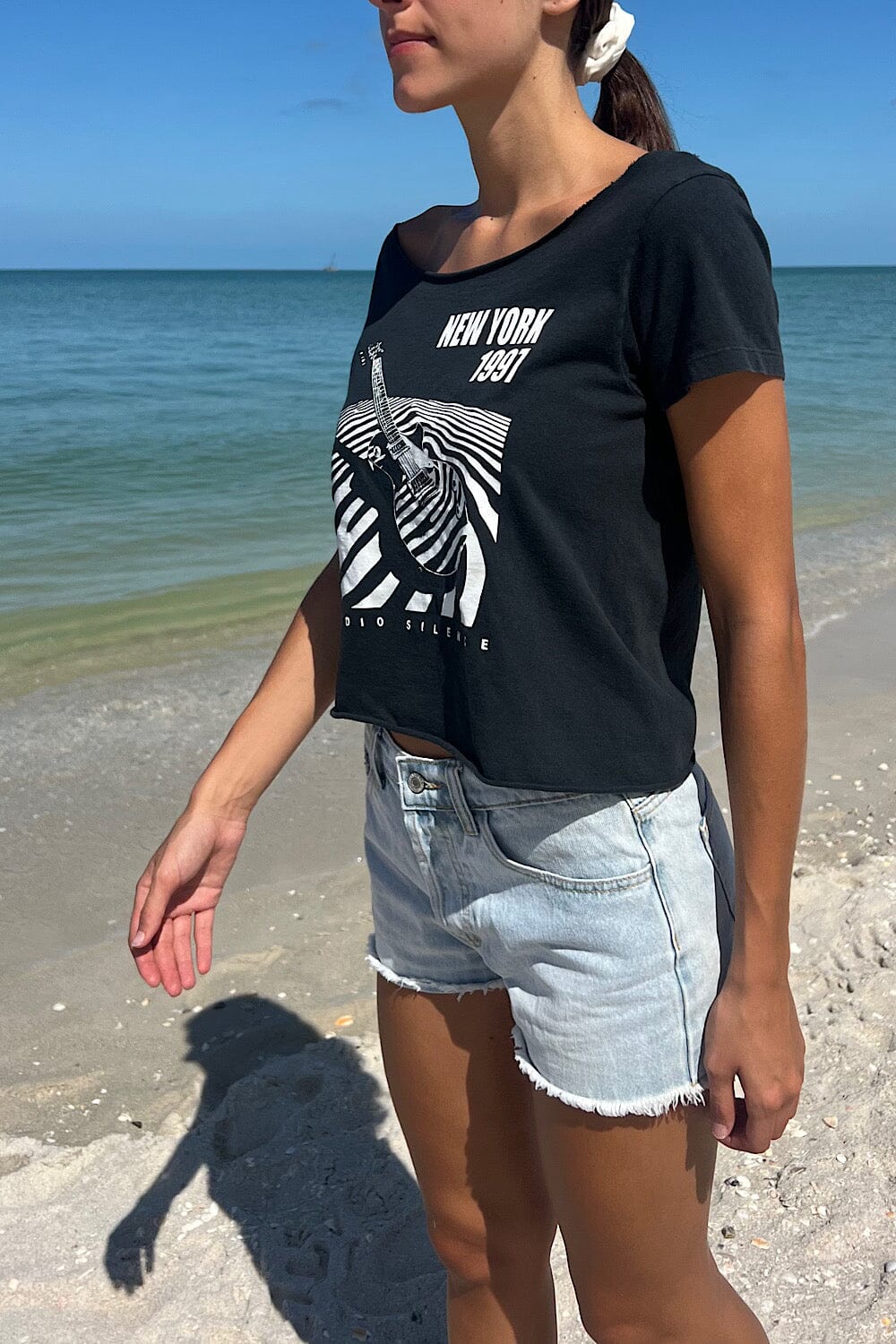 Black / Regular Fit