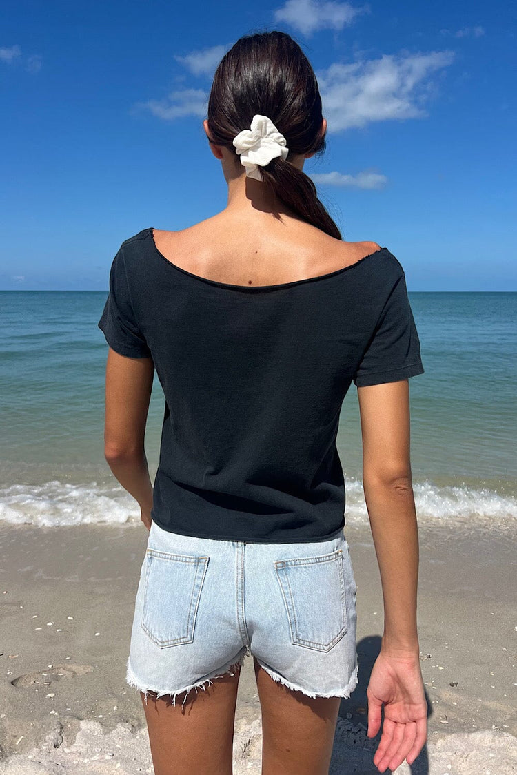 Robyn Radio Silence New York Top | Black / Regular Fit