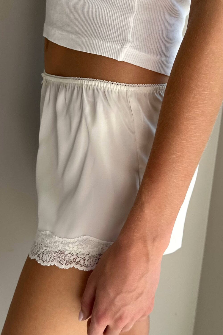 Poppy Lace Shorts | White / XS/S