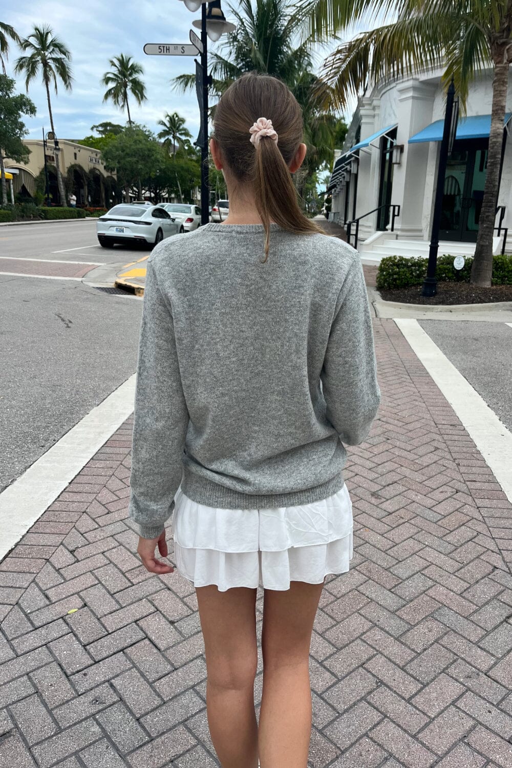Grey / Regular Fit