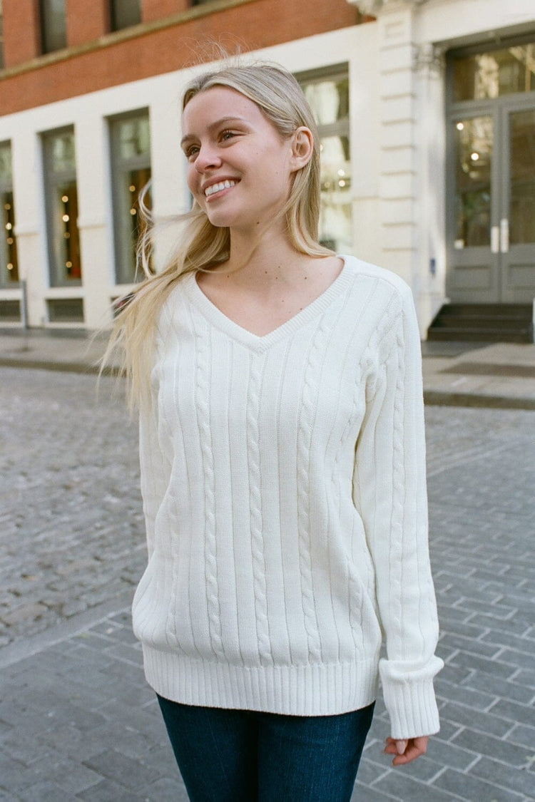 Ida Cotton Cable Knit V-Neck Sweater | Ivory / Regular Fit