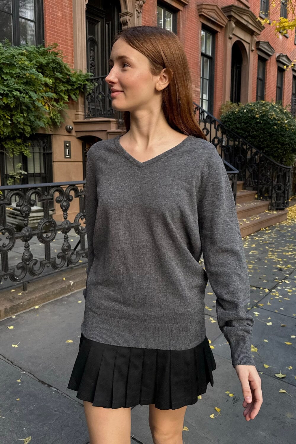 Dark Grey / Regular Fit