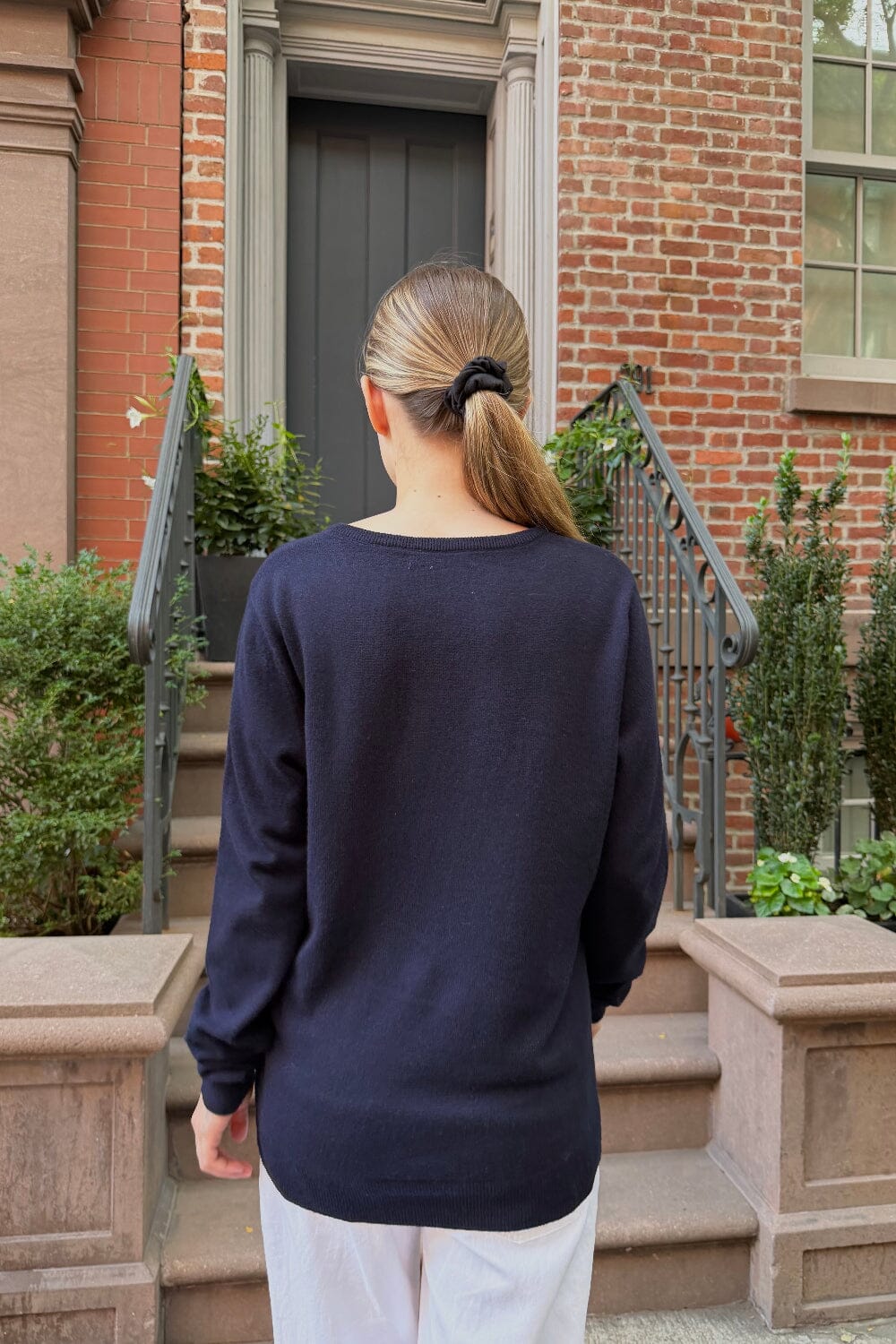 Martha V-Neck Sweater | Dark Navy Blue / One Size