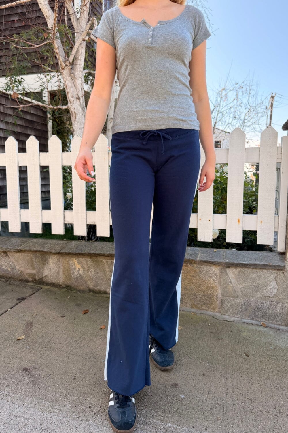 Hilary Stripe Yoga Pants | Navy Blue / XS/S