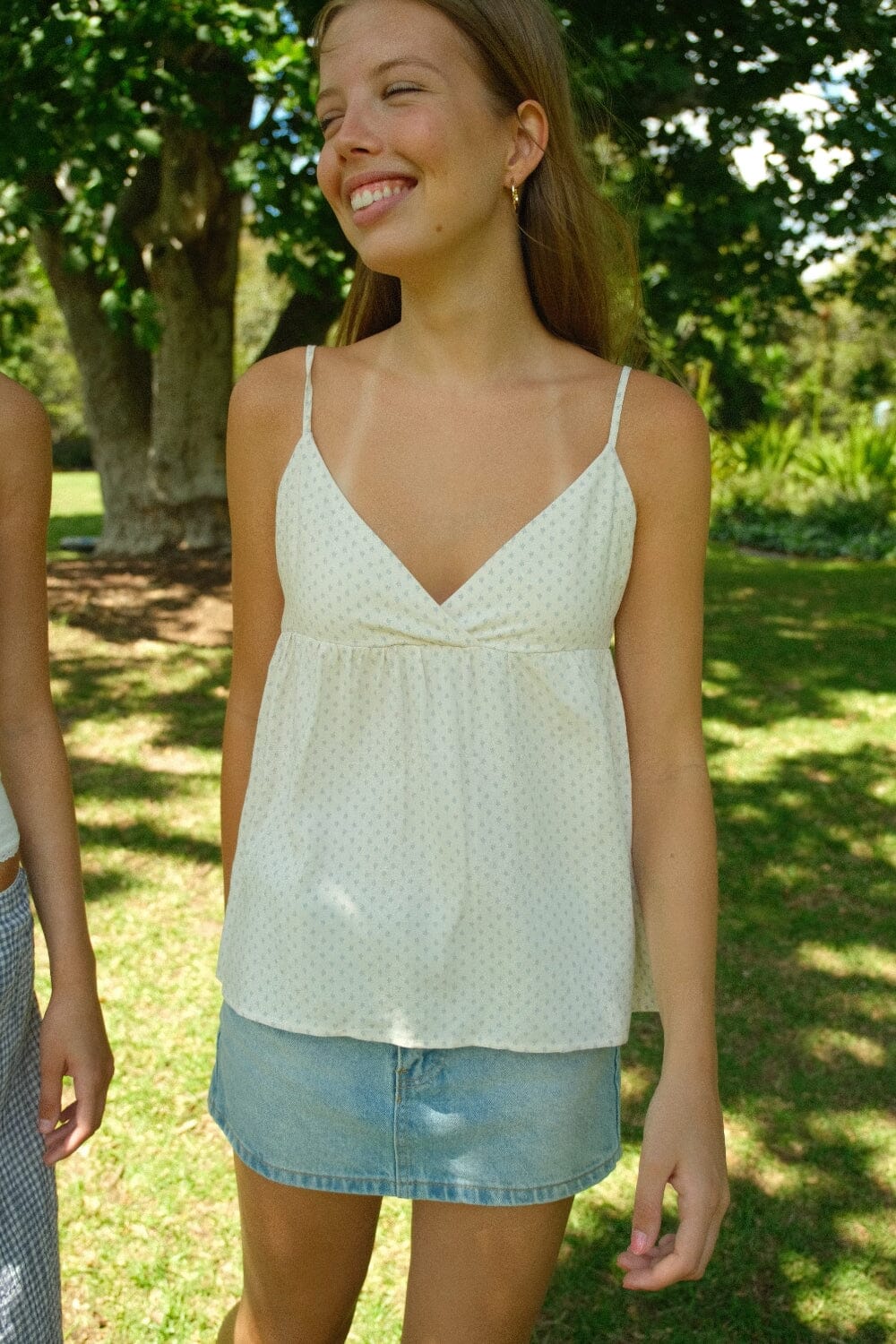 Ivory and Light Blue Florals / XS/S