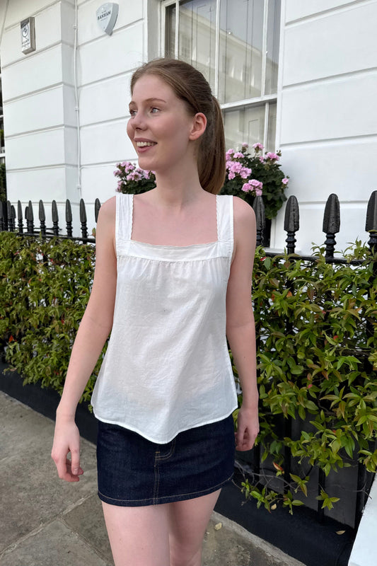 Brandy Melville USA - Tops