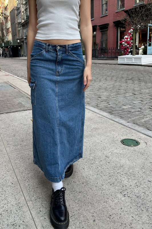 Obsessed with this Brandy Melville Skirt 🤍🦢, Gallery posted by jingyi🌷