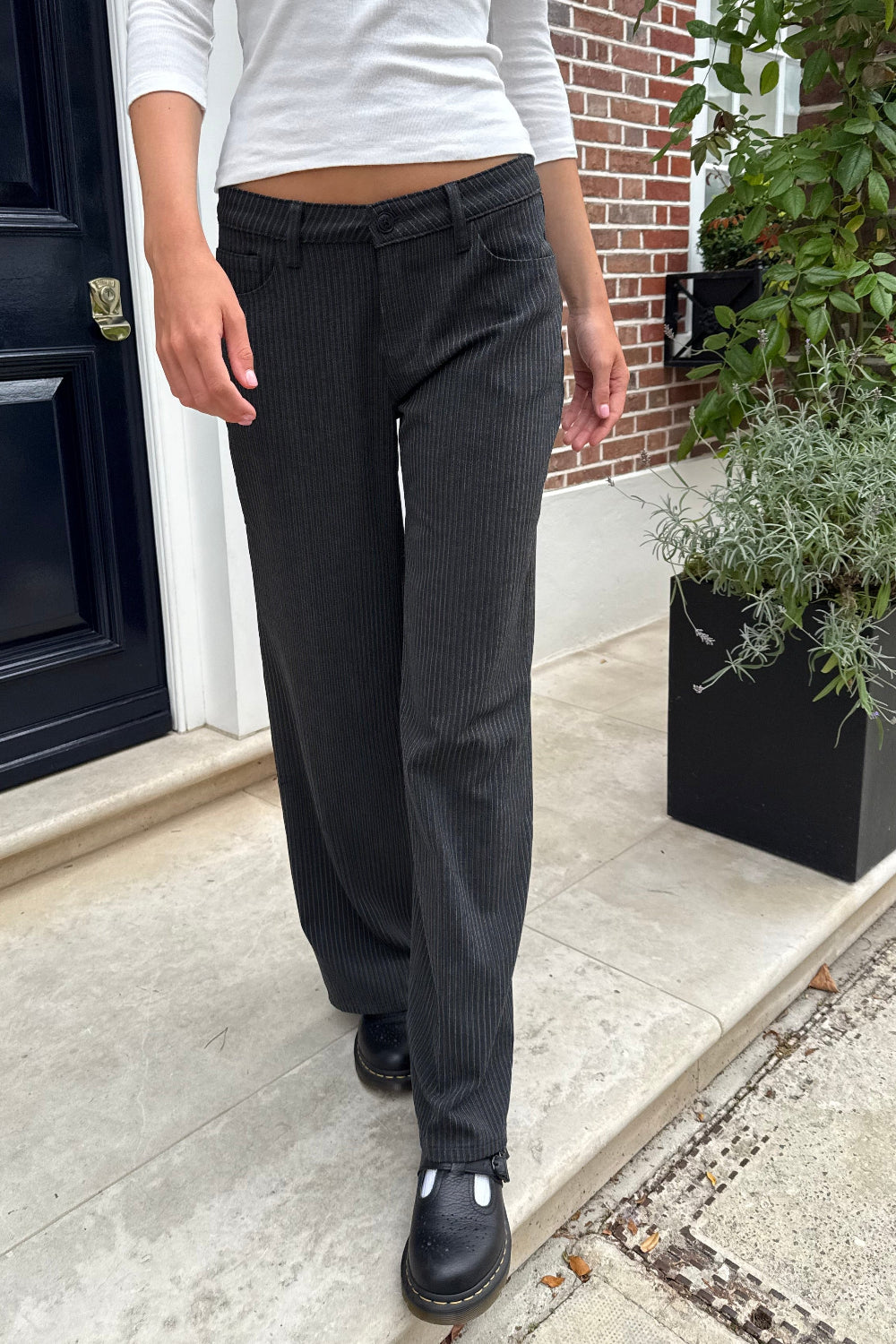 Maisy Pants | Vertical Dark Grey White Stripes / XS/S