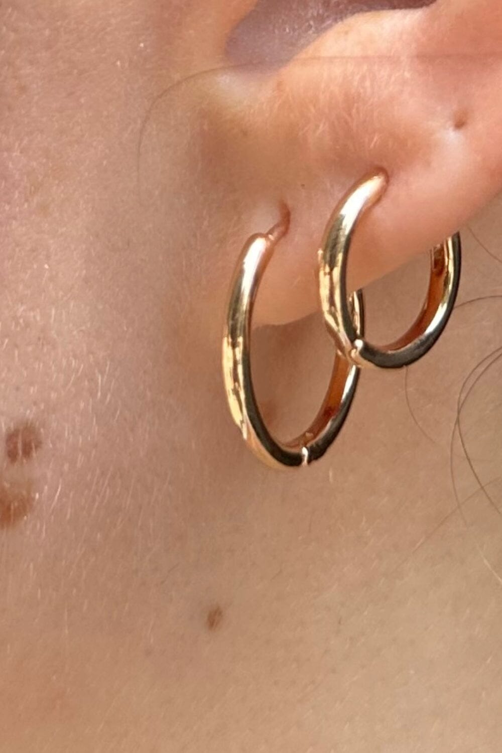 Hoops Earrings Set - Main Image